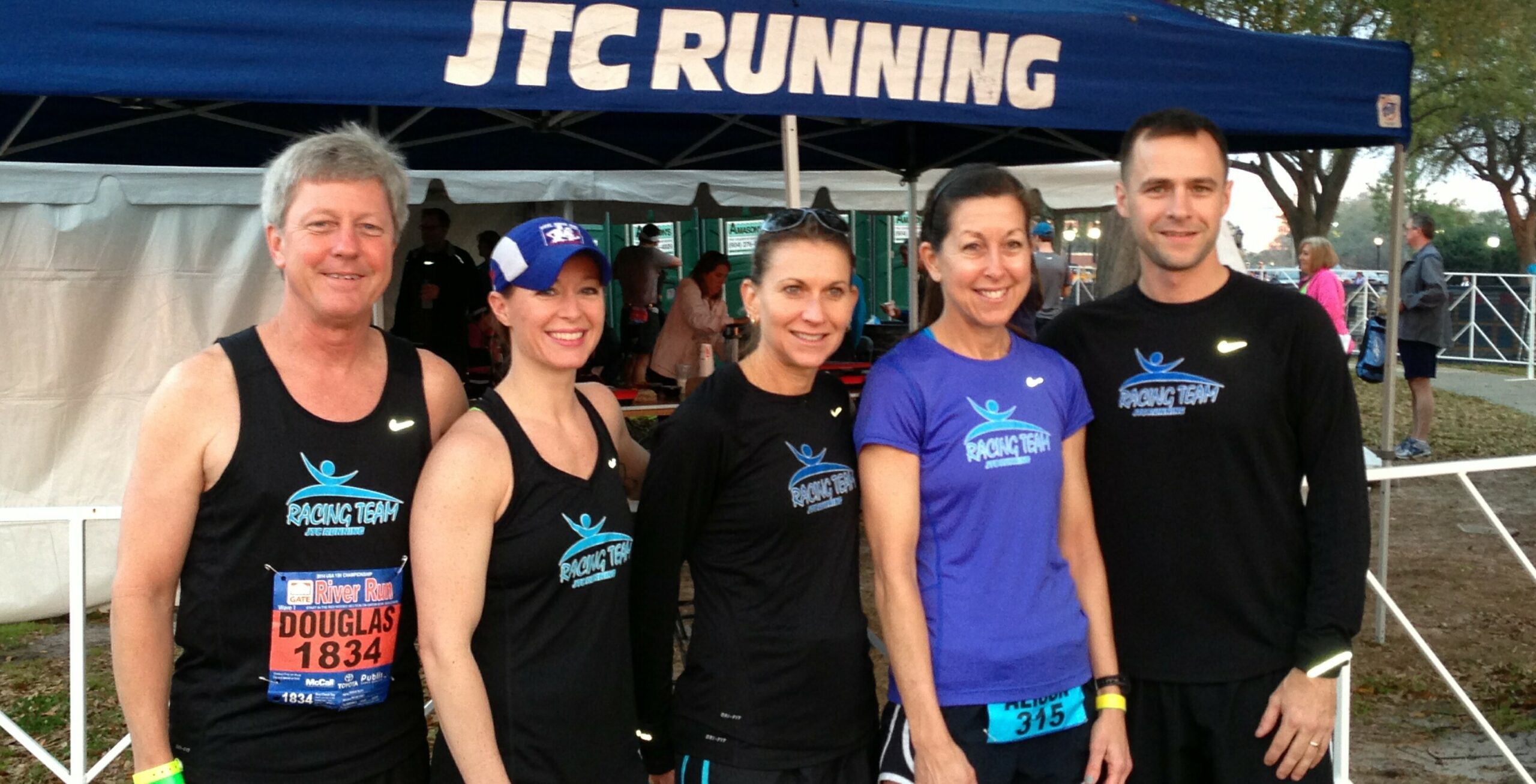 JTC Running Wins Team Relay at 26.2 with Donna Marathon